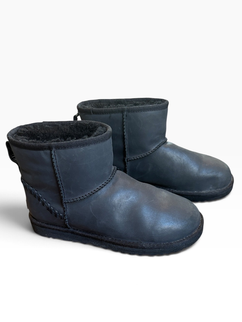 UGG Classic Mini Deco Boots Shearling-Lined Women’s 8 Black Leather Bootie
